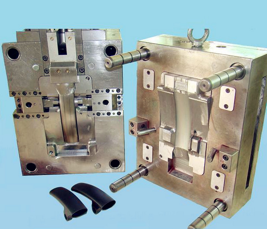 plastic injection mould